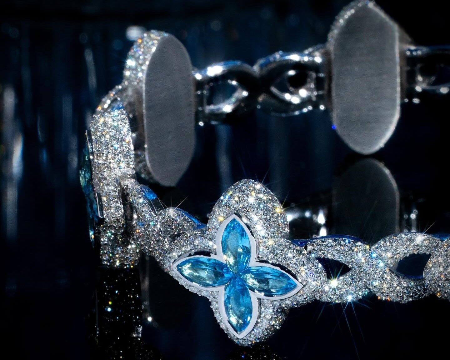 White Gold Clover Bracelet with Blue Marquise Gemstones and Pavé Diamonds